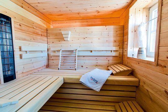 Massivholz-Sauna Sauna Blockbohlen Finnische Sauna