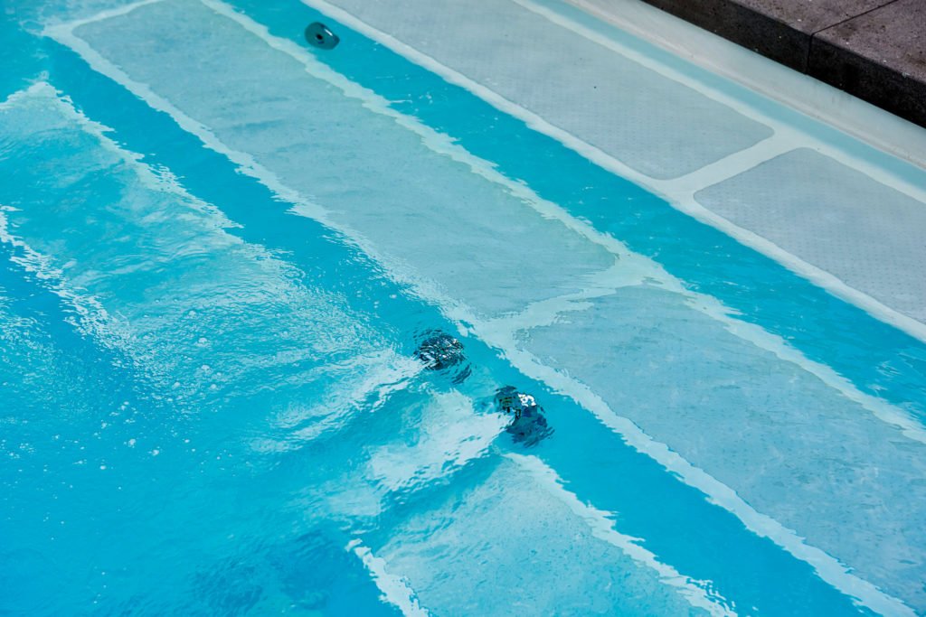 Beckenumrandung Gegenstromanlage Gartenpool Pool Garten Riviera-Pool Schwimmbadbau