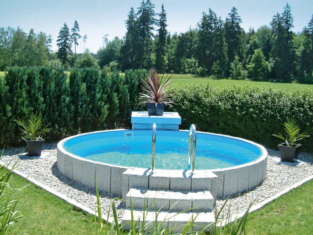 Badespaß für Groß und Klein: Das Stahlwandbecken ist der Pool-Favorit für Familien. Foto: Future Pool 