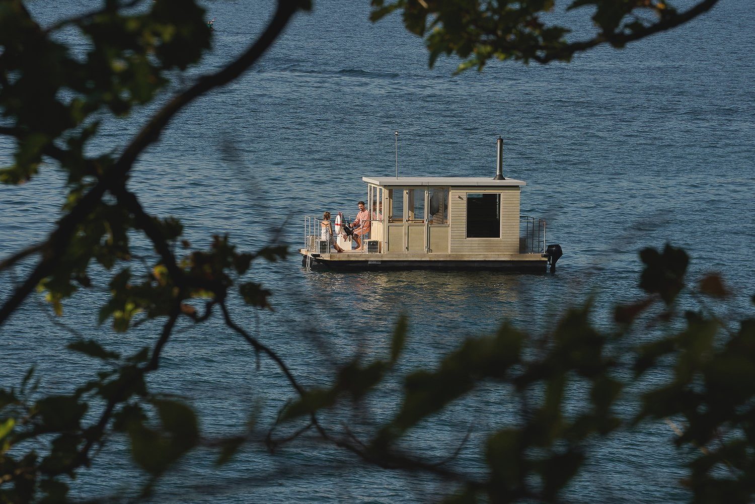 Aussensauna mal anders: Das Saunaboot auf dem Vierwaldstätter See in der Schweiz