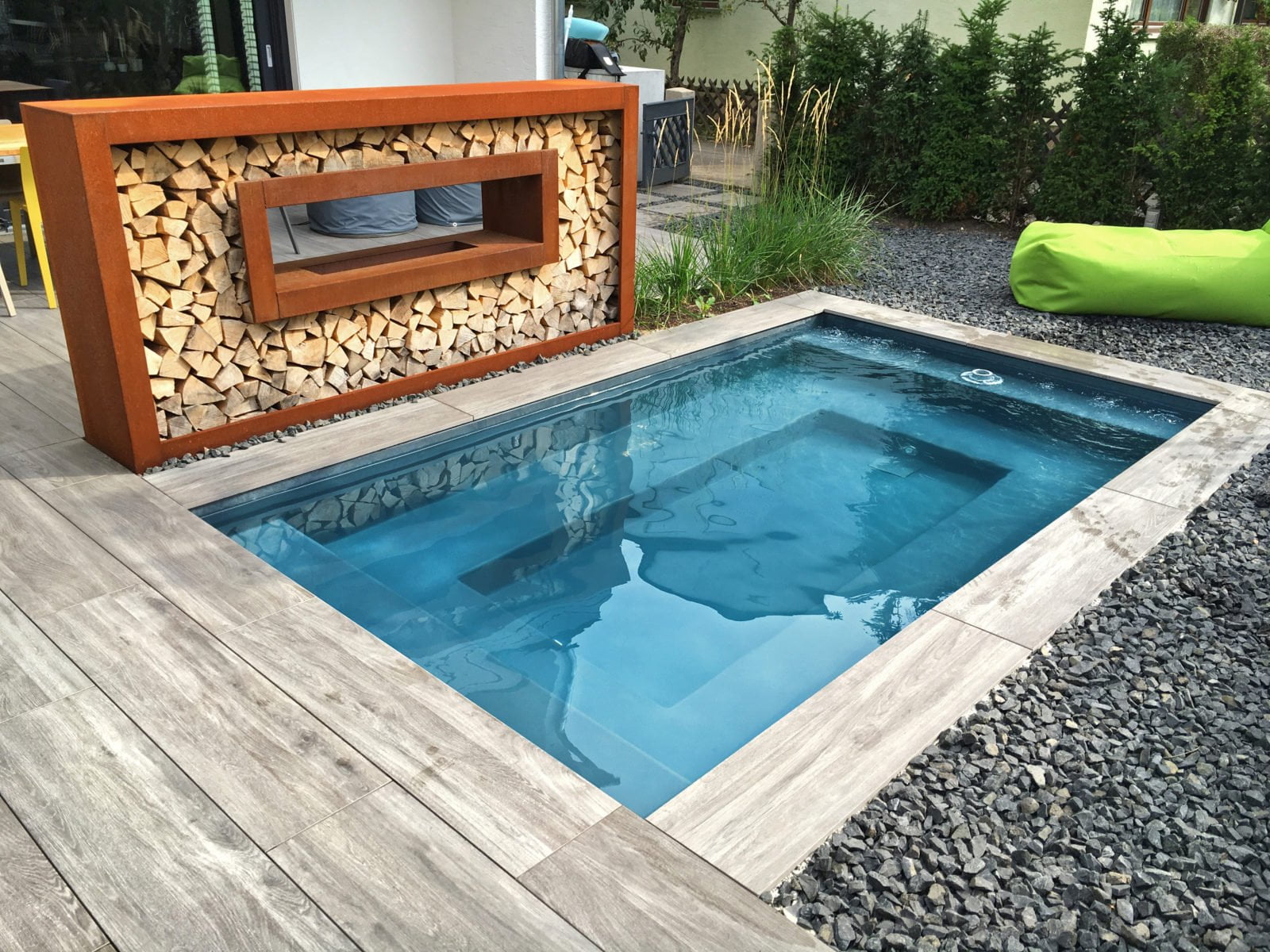 Poolbau im Garten Der Weg zum eigenen Pool schwimmbad.de