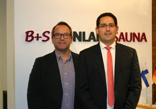 Frank Schillings (links im Bild) und Till Determann, die neue Doppelspitze bei B+S. Foto: B+S Finnland Sauna