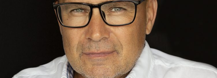 Portrait von Miroslav Ruziak., CEO von WaterRows Industries.