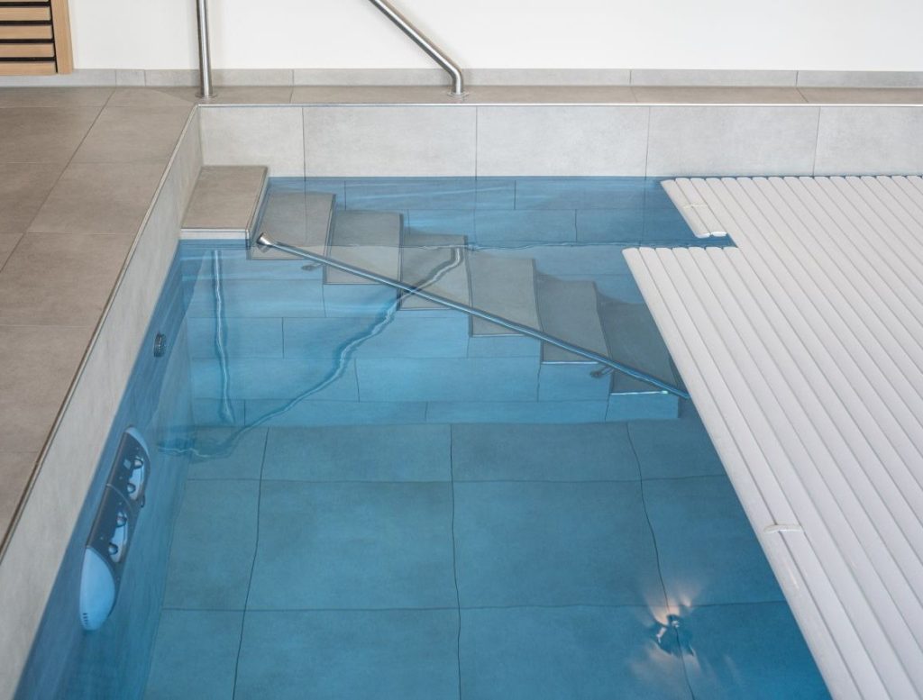 Duhnke Schwimmbecken mit Abdeckung