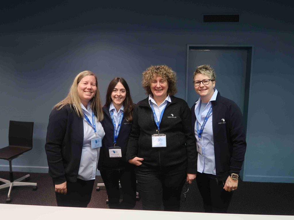 Vier Frauen bei der AS Infotagung in Basel.