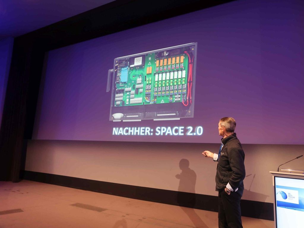 Vortrag über Space bei Aqua Solar.